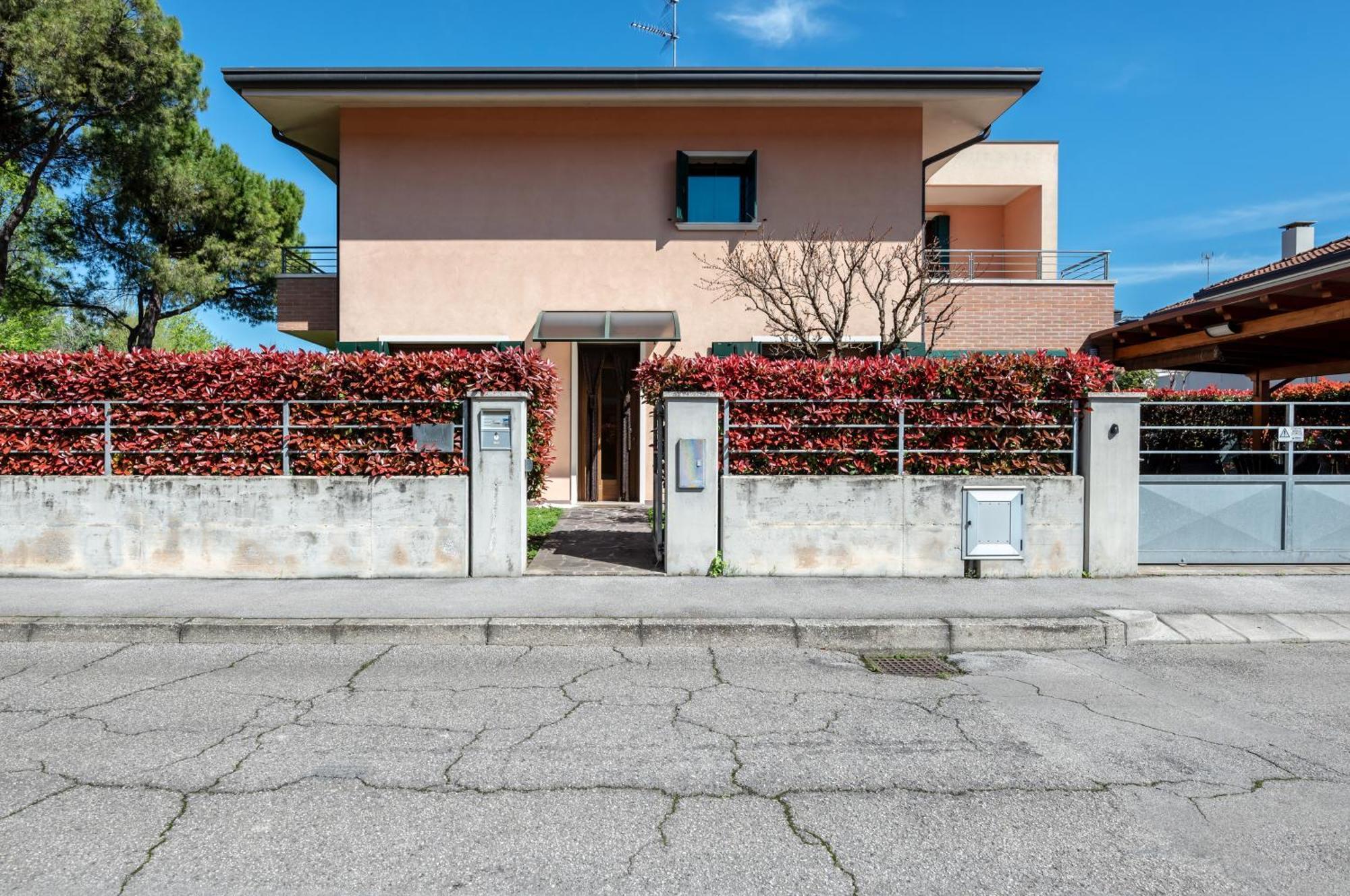 Sweety Kalimera House With Private Parking&Garden! Abano Terme Eksteriør bilde